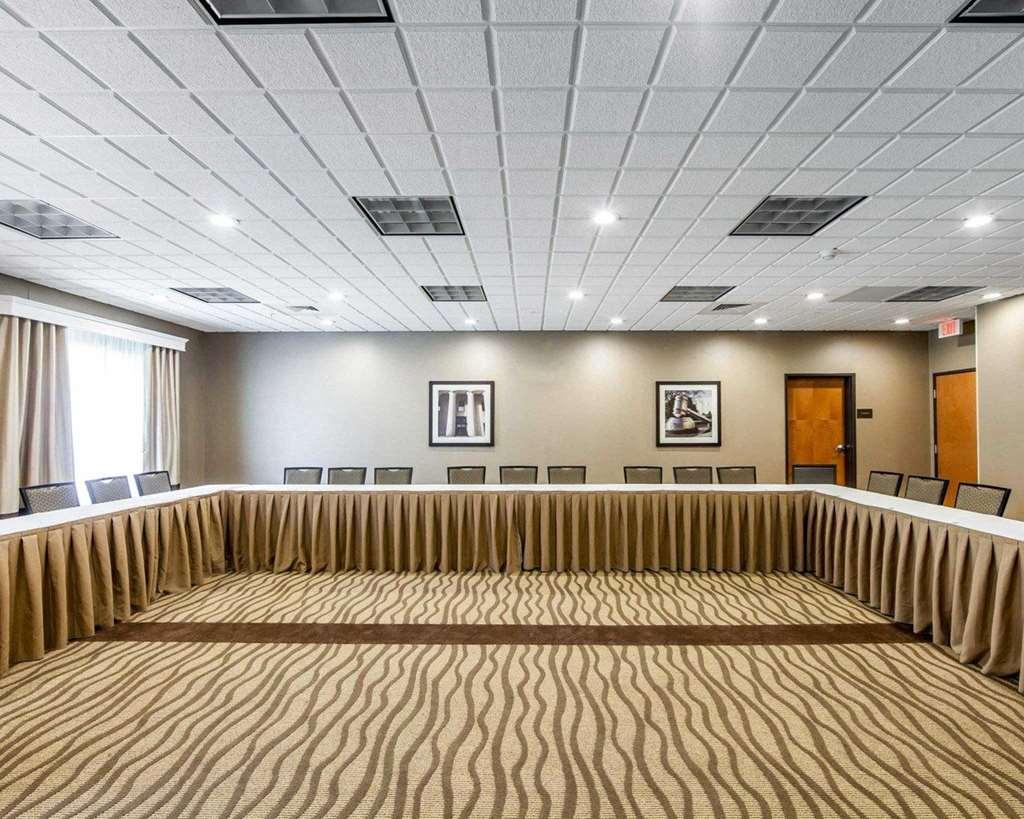 Comfort Suites Marietta-Parkersburg Facilities photo